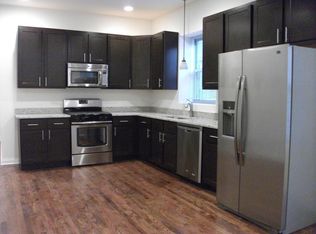 1261 W Carmen Ave #3, Chicago, IL 60640