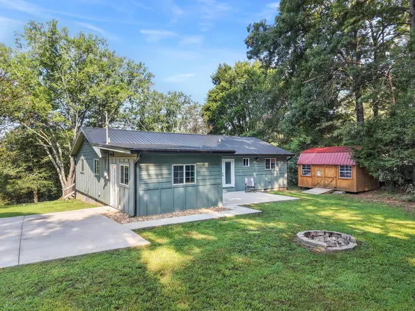 1121 Arnold Rd, Rock Spring, GA 30739