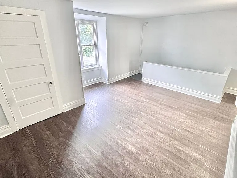 1410 W Turner St — Photo 13