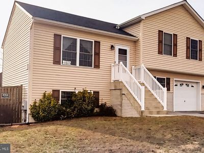 66 McKinley Ct, Inwood, WV, 25428