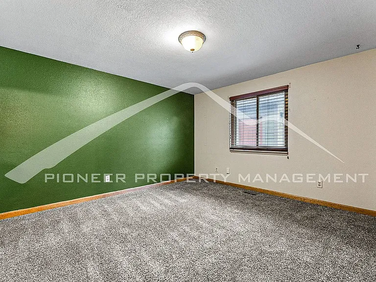1334 Ponderosa Dr — Photo 18