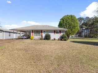 4136 County Road 25, Killen, AL 35645