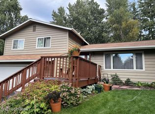 2821 Cutwater Ct, Anchorage, AK 99516