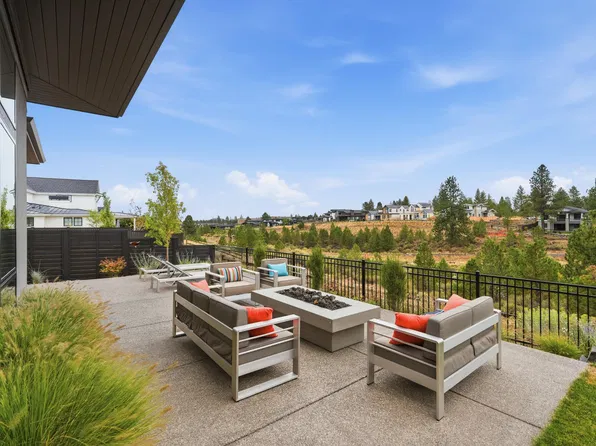3219 NW Strickland Way, Bend, OR 97703