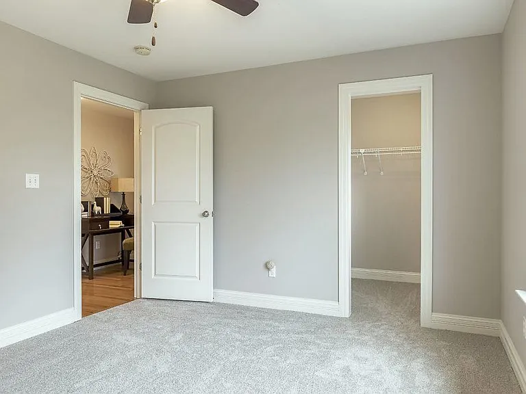 11910 Crystal Dr — Photo 12