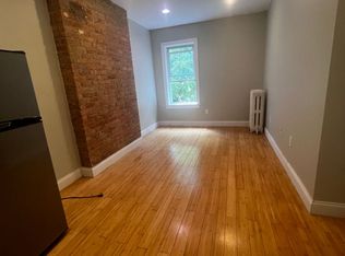 574 Madison Ave, Albany, NY 12208