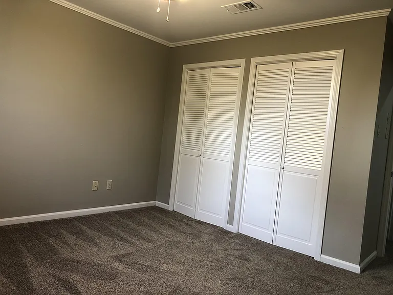 7800 N Hills Blvd #101 — Photo 26
