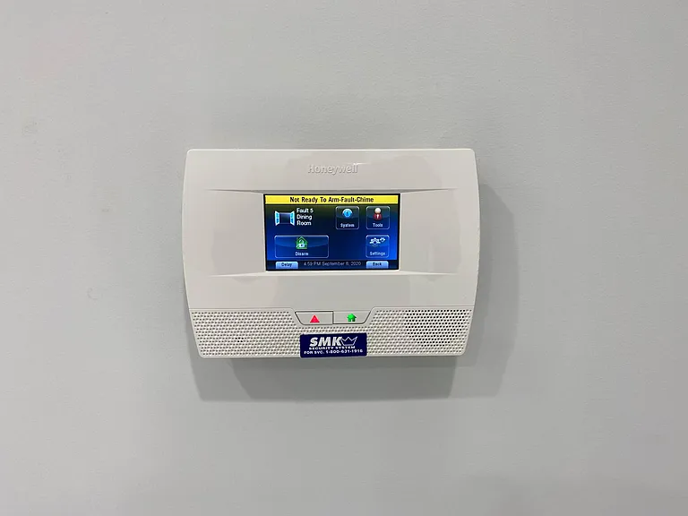 Wireless Alarm System With Remote Control