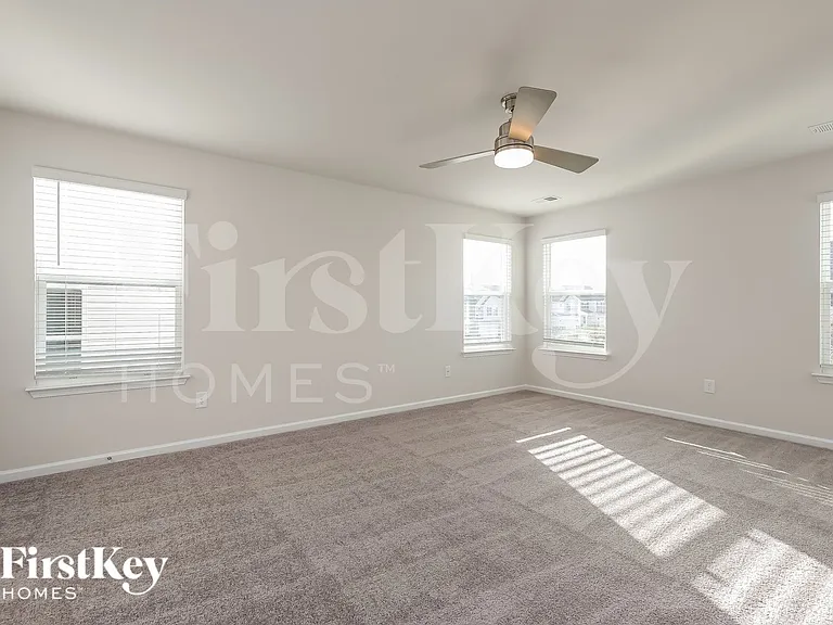 705 Ridgemoor Trl — Photo 9