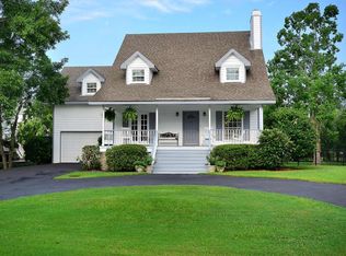 134 Holly St, Mandeville, LA 70448