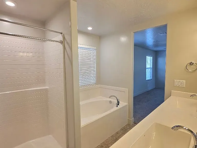 528 S Riverbed Dr — Photo 19