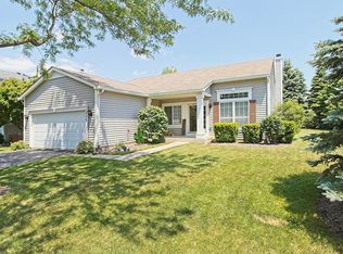 7558 Korbel Dr, Gurnee, IL 60031
