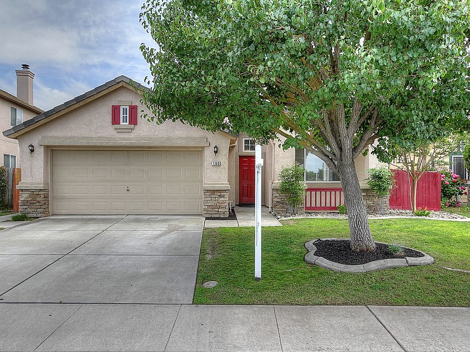 1st image of 1760 Komenich Dr