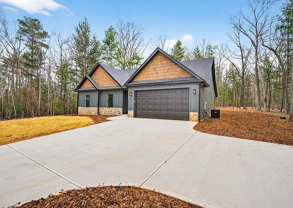 1st image of 472 Walnut Ridge Ln