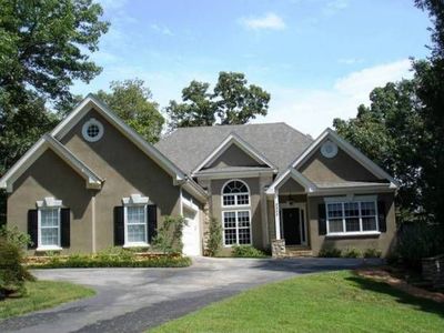 3325 Country Ln, Gainesville, GA, 30506