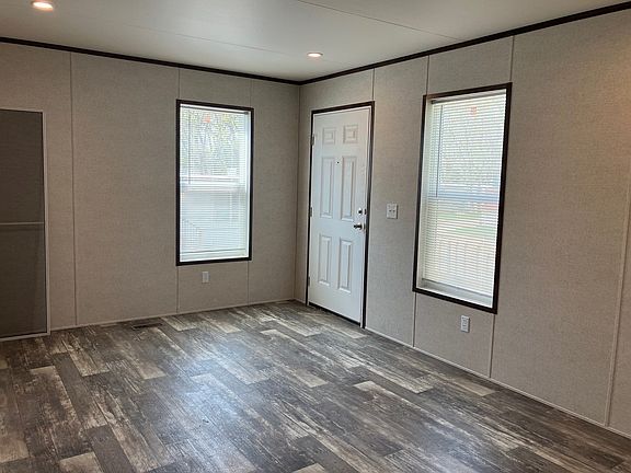 2nd image of 6219 S Us Highway 51 Site 45