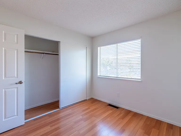 16 Brighton Dr — Photo 31