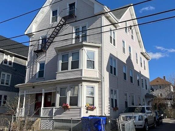 3rd image of 128-130 Summer St