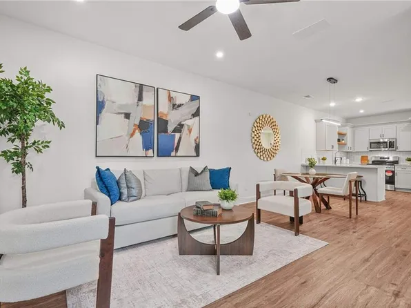 2468 Bellview Ave NW, Atlanta, GA 30318