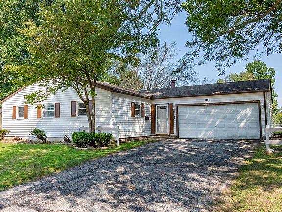 3rd image of 1451 Sutherland Ln