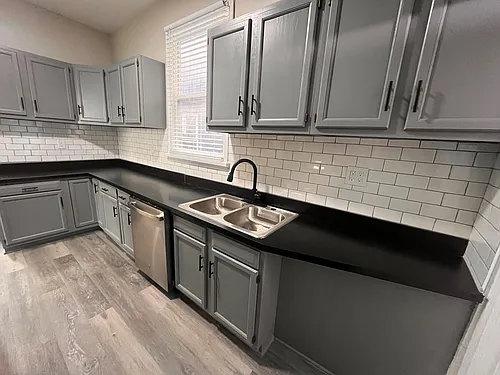 2955 N Spaulding Ave #2F Photo 1