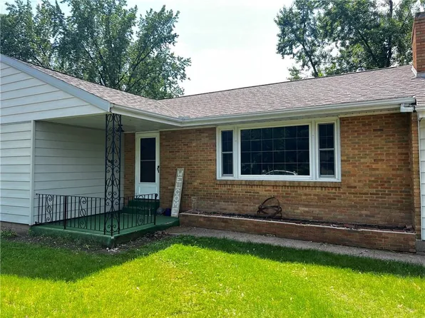 2920 Uranus Avenue, Eau Claire, WI 54703