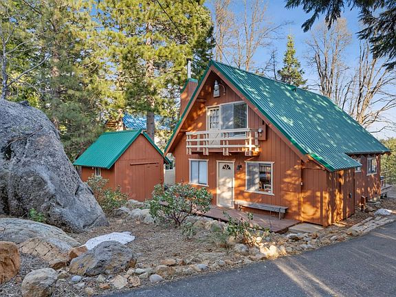 2nd image of 40980 Skyline Dr