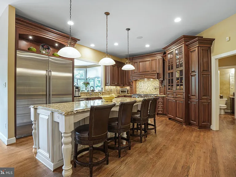 9864 Walker Glen Ct — Photo 84