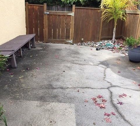 3rd image of 634 Couper Dr #B