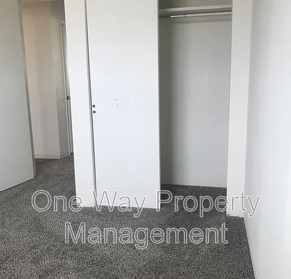 1401 W Allison Rd #3 — Photo 8