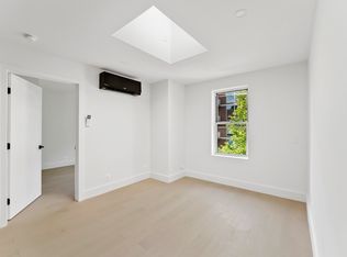 310 E 12th St #5A, New York, NY 10003
