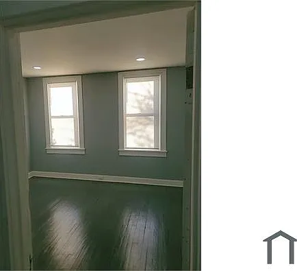 2882 Mayfield Ave — Photo 10
