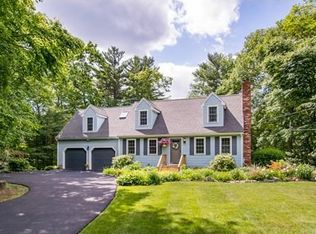 55 Asylum St, Mendon, MA 01756