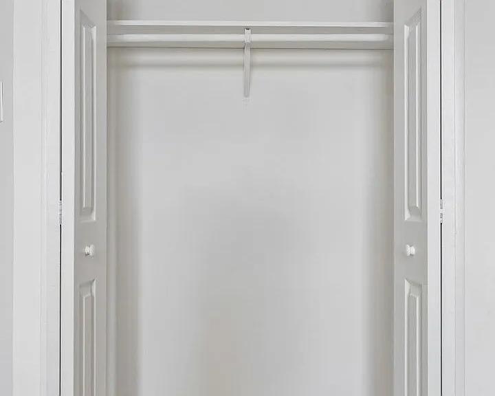 The Corinthian — Photo 111