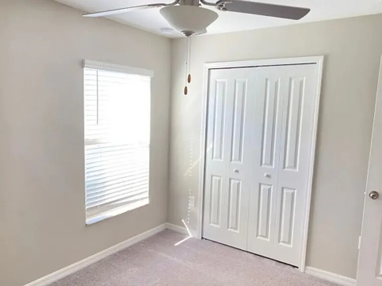 16628 Delia St — Photo 16