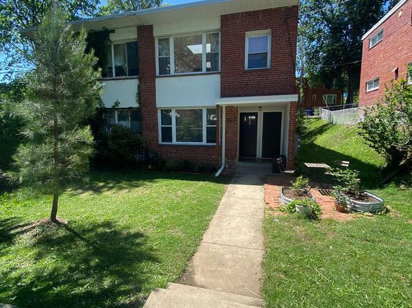 107 Victor St NE APT 1