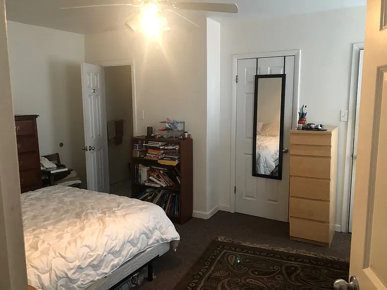 711 Walnut St — Photo 20