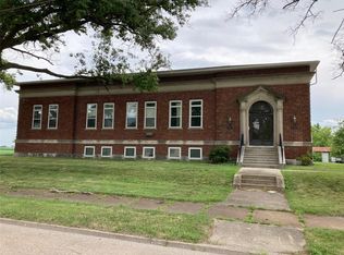 700 E Main St, Mascoutah, IL 62258