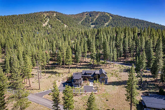 9535 Dunsmuir Way — Photo 45