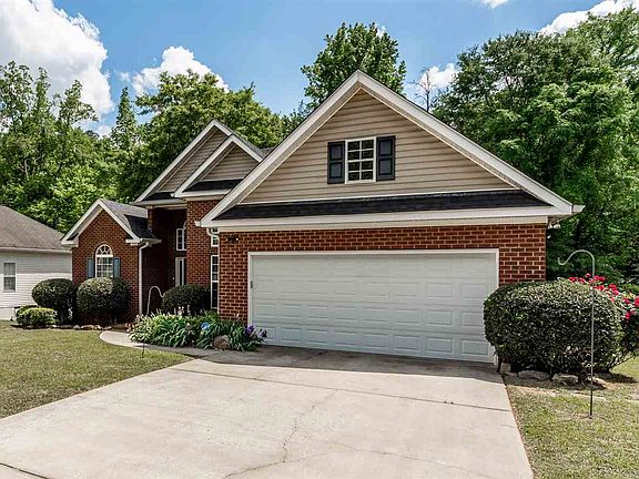 2nd image of 520 Sugarloaf Dr