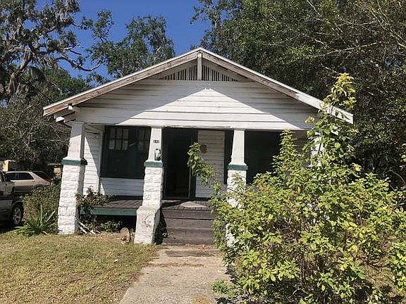 2nd image of 646 Marco St