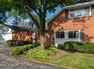 4 Harrogate On Oxford St, Rolling Meadows, IL 60008