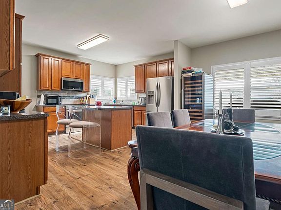 4th image of 2151 Old Yorkville Rd