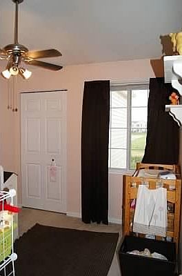 5th image of 122 Bertram Dr Unit O