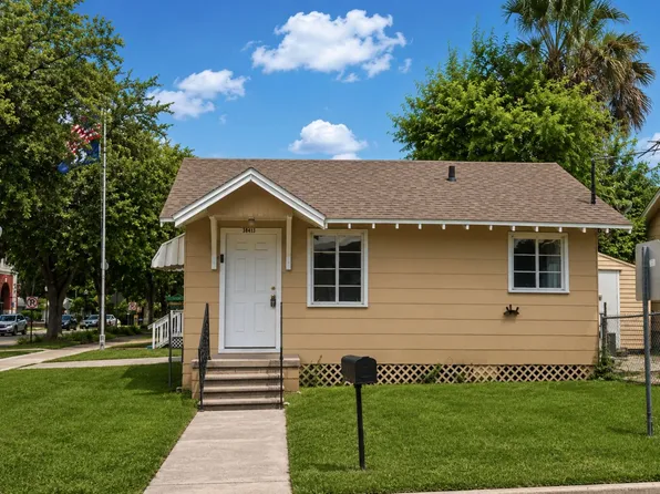 38443 6th Ave, Zephyrhills, FL 33542