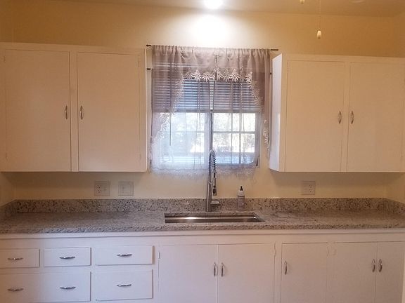 2nd image of 816 E Drachman St