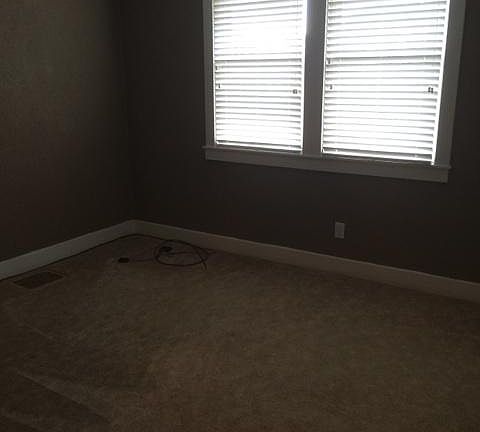 5th image of 2717 Brentwood Ave