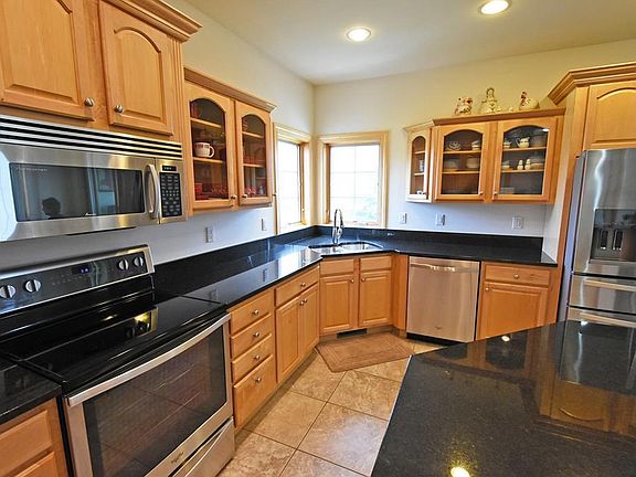 5th image of 2790 Prairie View Dr NE