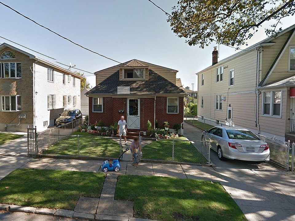 1st image of 140-18 Oak Ave #2