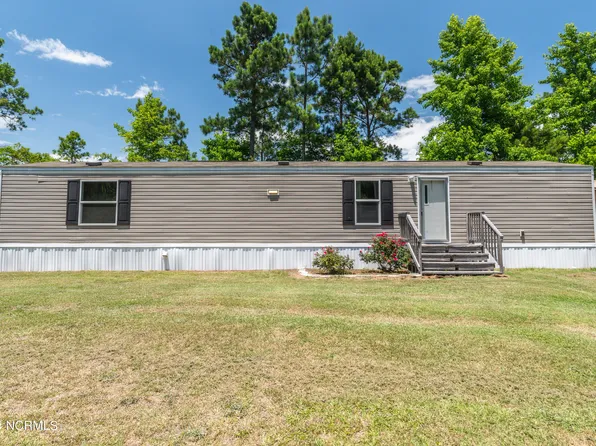 1574 Marlin St SW, Shallotte, NC 28470